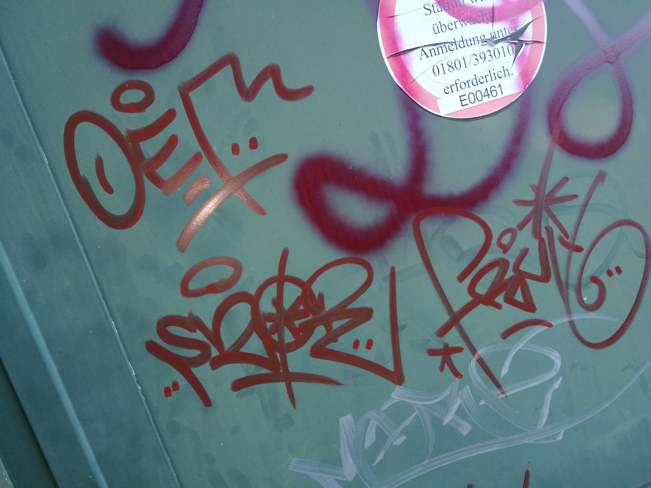 Graffiti Artwork - Photo by DerKoeter