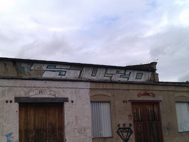 Graffiti Bombing - Photo by DerKoeter - süd, sued, magdeburg