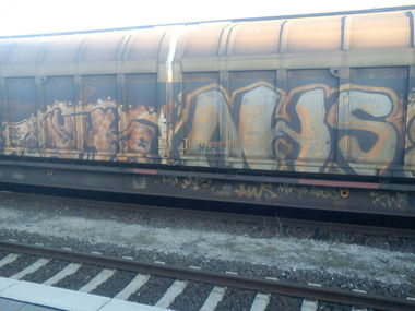 Graffiti Train - Photo by DerKoeter - aws, cargo, helmstedt