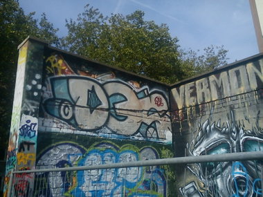 Graffiti Wall - Photo by DerKoeter - dq, doqs, crew