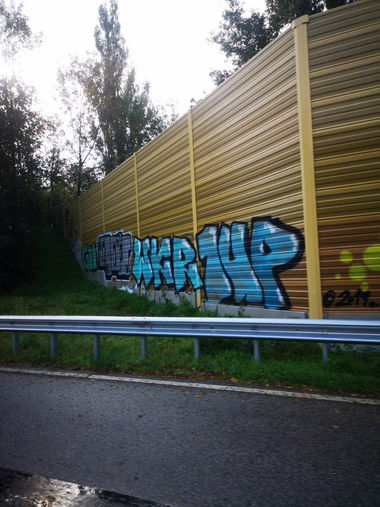 Graffiti Wall - Photo by DerKoeter