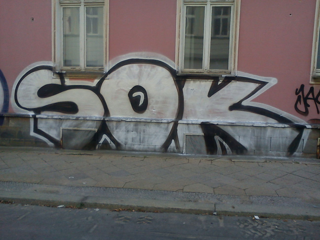 Graffiti Bombing - Photo by DerKoeter - sok, crew, magdeburg