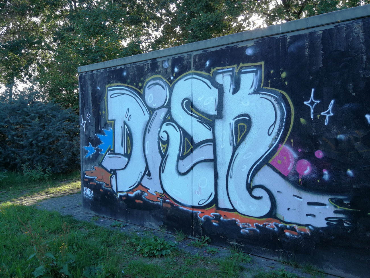 Graffiti Wall - Photo by DerKoeter