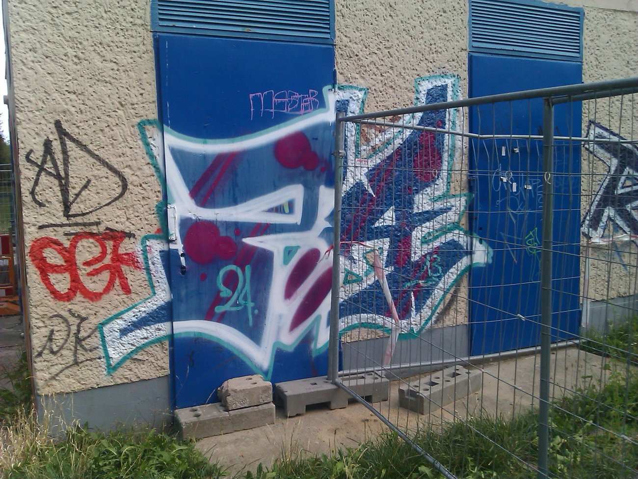 Graffiti Wall - Photo by DerKoeter - 24, 24er, crew