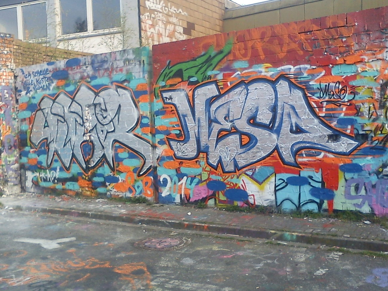 Graffiti Wall - Photo by DerKoeter - mesa, braunschweig