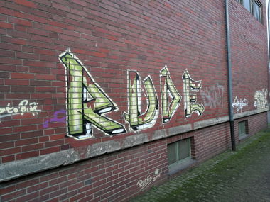 Graffiti Wall - Photo by DerKoeter