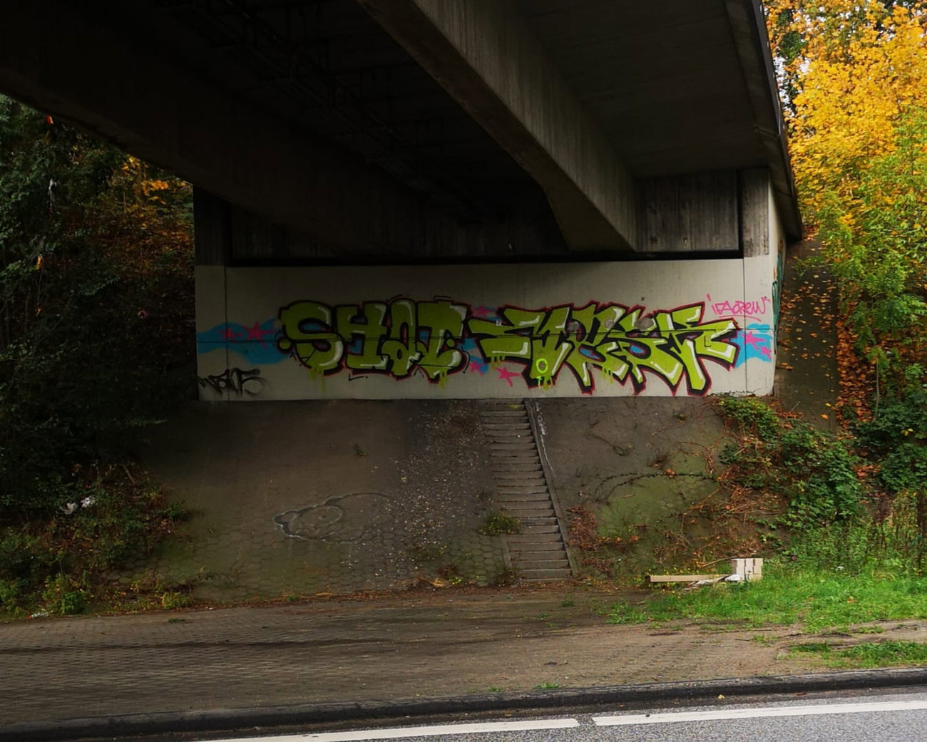 Graffiti Wall - Photo by DerKoeter