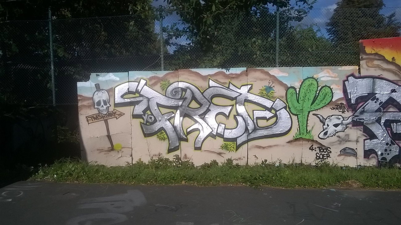 Graffiti Wall - Photo by DerKoeter