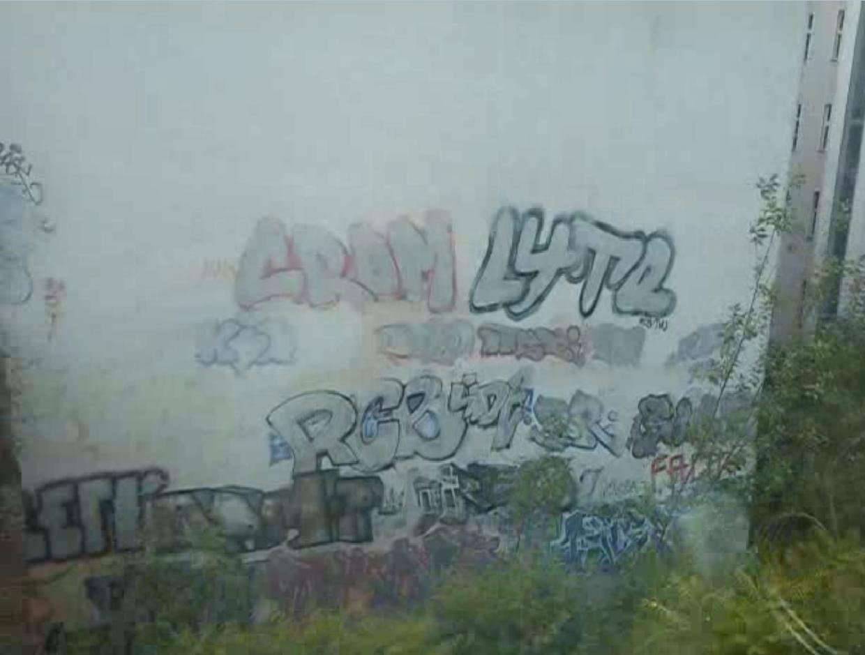 Graffiti Wall - Photo by DerKoeter - lyte, rcb, berlin