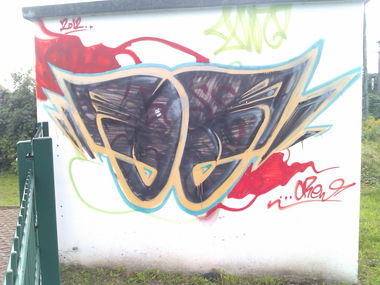 Graffiti Bombing - Photo by DerKoeter - oo, ohoh, crew