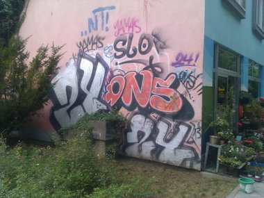 Graffiti Wall - Photo by DerKoeter - 24, 24er, yamas