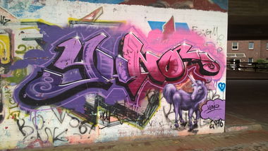 Graffiti Wall - Photo by DerKoeter