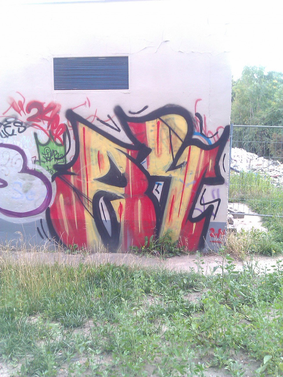 Graffiti Wall - Photo by DerKoeter - 24, 24er, crew