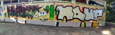 Graffiti Wall - Photo by DerKoeter - wildwildwest, noup, murky (2016)