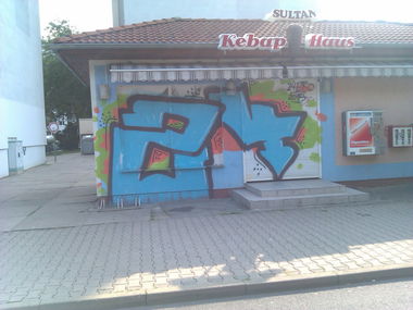 Graffiti Bombing - Photo by DerKoeter - 24, 24er, crew (2015)