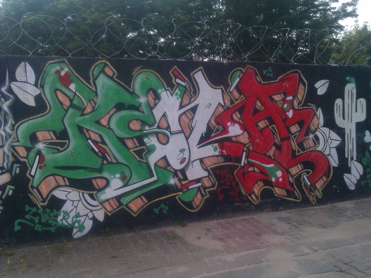 Graffiti Wall - Photo by DerKoeter - magdeburg