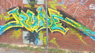 Graffiti Wall - Photo by DerKoeter