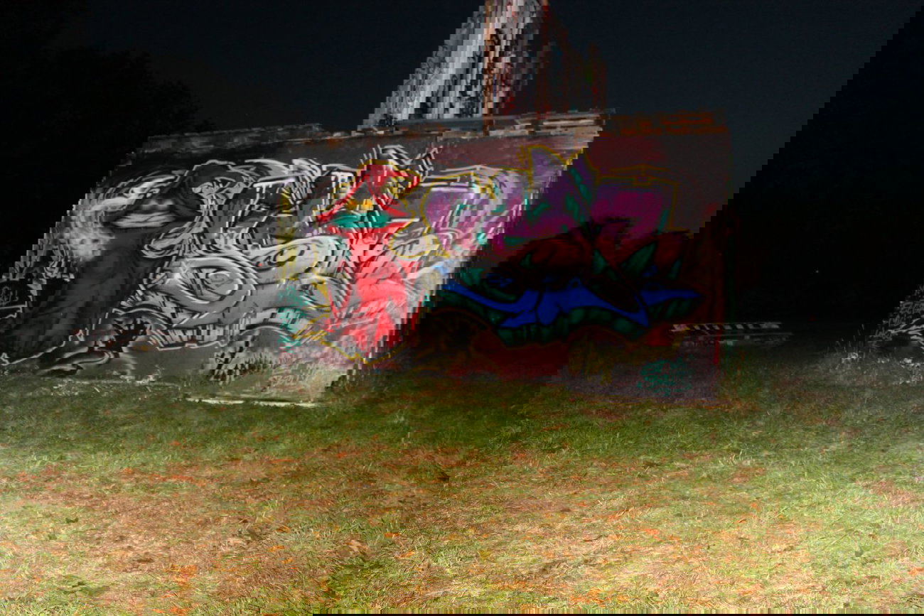 Graffiti Wall - Photo by DerSmierigeLachs - Ysar (2013)