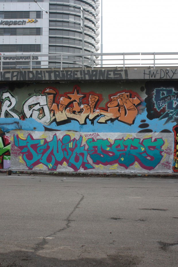 Graffiti Wall in Prague - Photo by Ders - Tonik, /, Ders (2013)