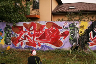 Graffiti Wall - Photo by Des2 - Skuha, Wes2, AHNL (2012)