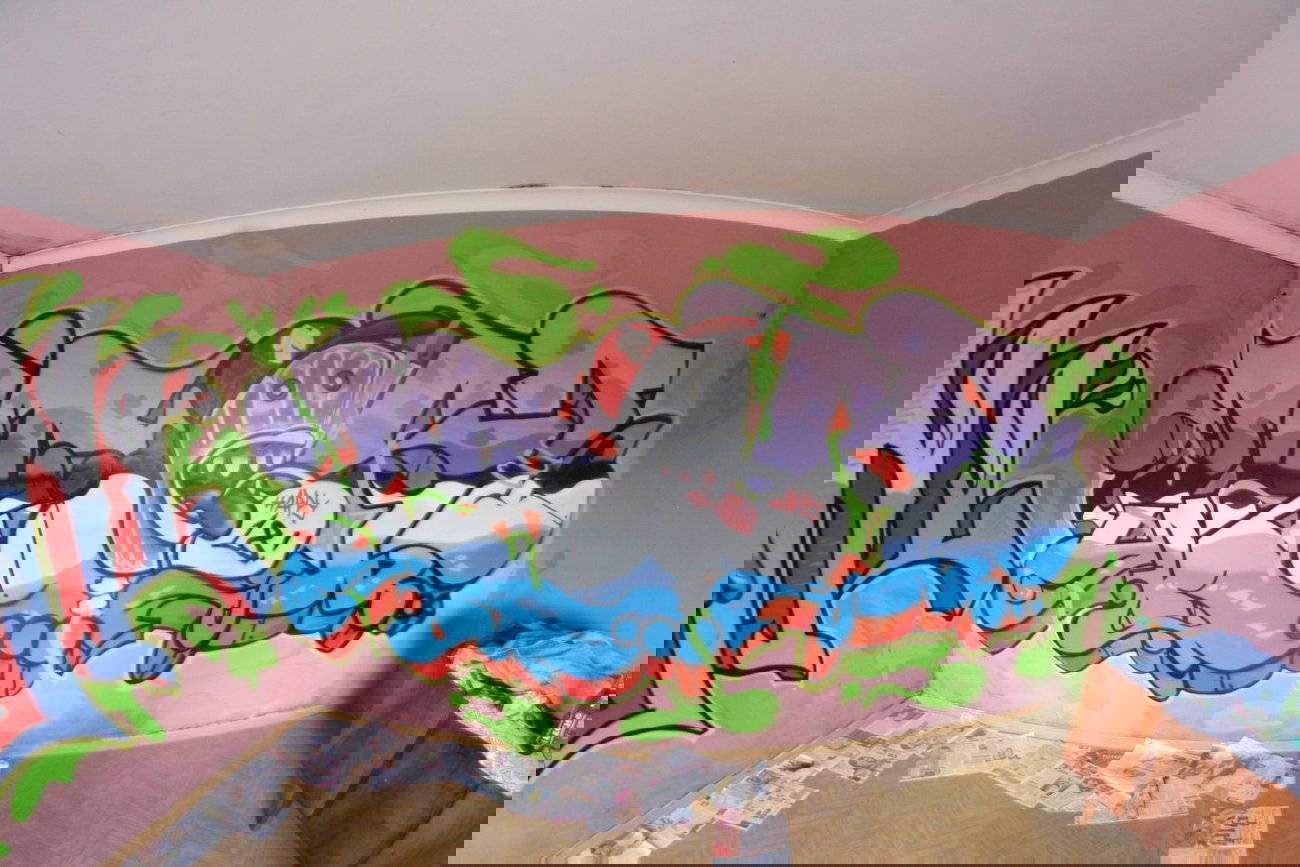 Graffiti Wall - Photo by Des2 - Wes2 (2013)