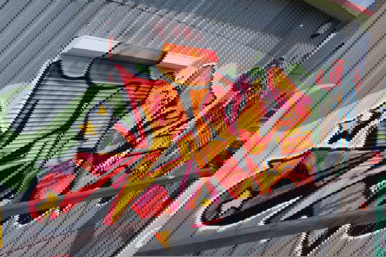 Graffiti Wall - Photo by Des2 - wes2