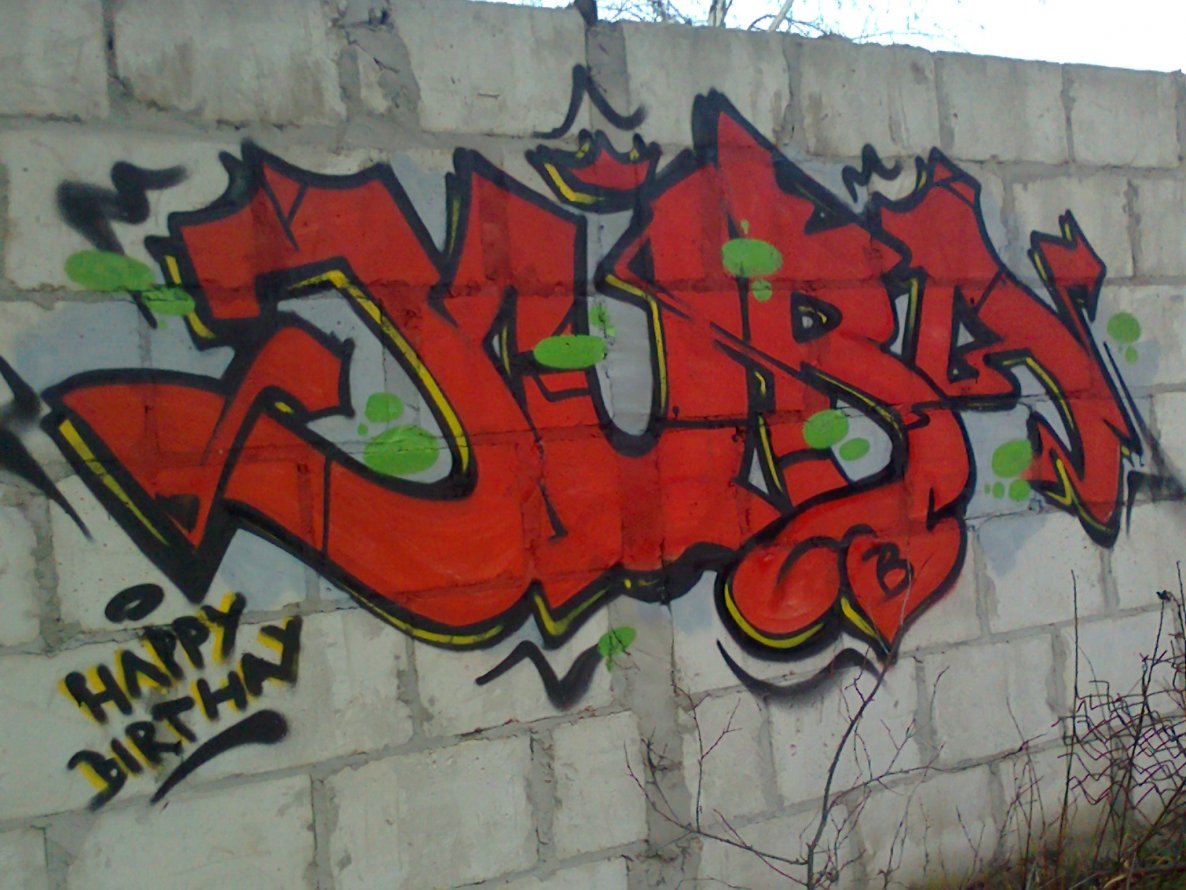 Graffiti Wall in Poland - Photo by Des2 - wes2, juba (2014)