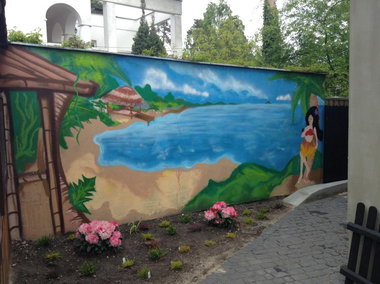 Graffiti Wall - Photo by Des2 - AHNL, FAMILIA (2014)