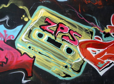 Graffiti Wall in NorfSide - Photo by Des2 - ZPS, Wes2 (2015)