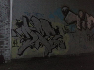 Graffiti Wall - Photo by Des93