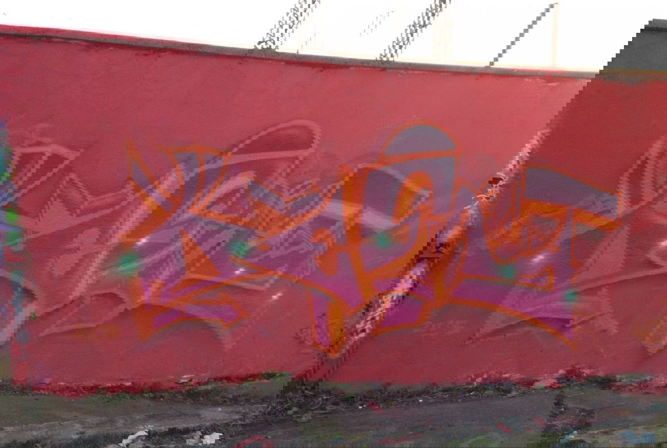 Graffiti Wall in München - Photo by Desatone - desat, fsk (2015)