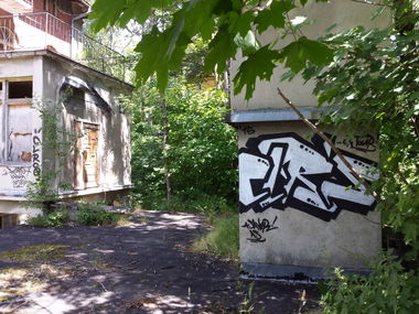 Graffiti Artwork in Zakopane - Photo by Desaw1 - Colors, clrs, crew (2015)