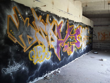 Graffiti Wall - Photo by Desaw1 - dsav, desaw, gams (2015)