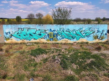 Graffiti Wall - Photo by Desaw1 - eo, colors, clrs (2015)