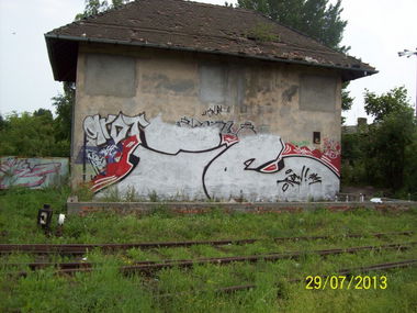 Graffiti Bombing - Photo by Dicit - DICIT, CRIME, IC (2013)