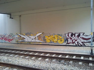Graffiti Bombing - Photo by Dicit - Dicit, dash, crime (2013)