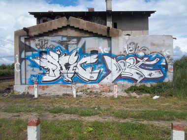 Graffiti Bombing - Photo by Dicit - phie[pk], dicit, ic (2013)