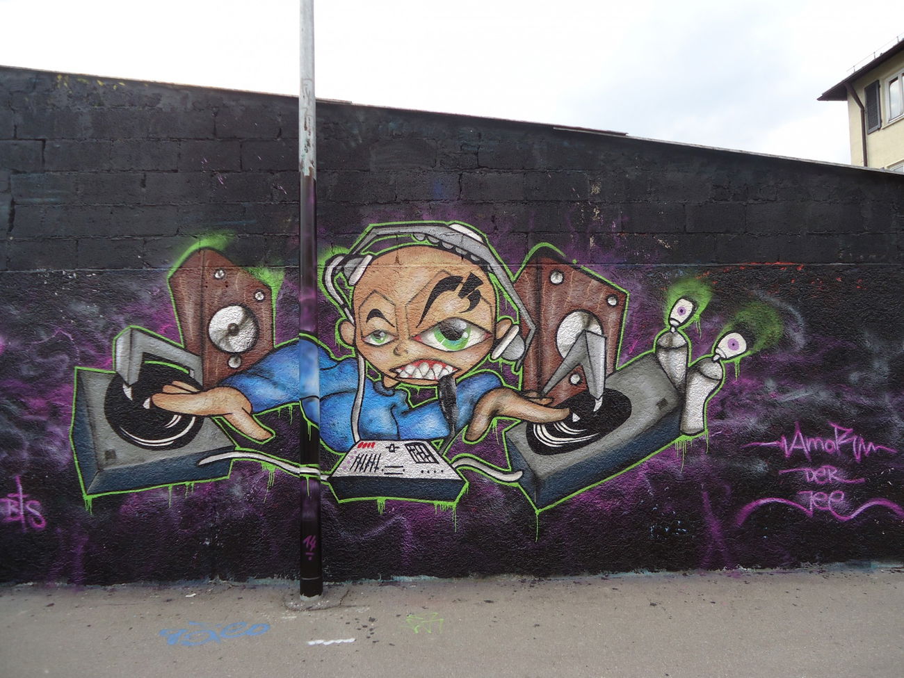 Graffiti Wall in Rottweil - Photo by DieKeule - Jee, 613, BTS