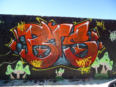 Graffiti Wall - Photo by DieKeule - BTS, Rose, Rottweil