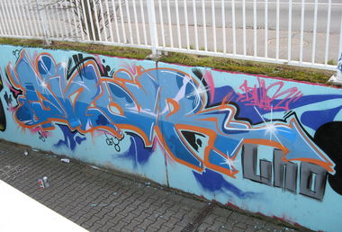 Graffiti Wall in Langenfeld - Photo by DinarUno - Dinar, Uno, Dinar (2013)