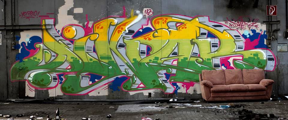 Graffiti Wall - Photo by DinarUno - Dinar, Dinar, Uno (2013)