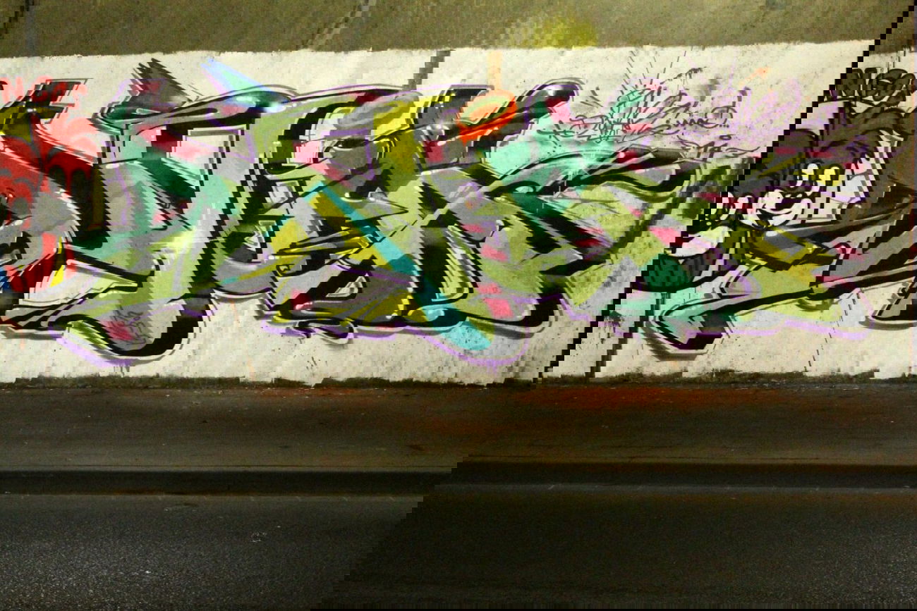 Graffiti Wall - Photo by DinarUno - Dinar, Dina, DinarUno (2014)