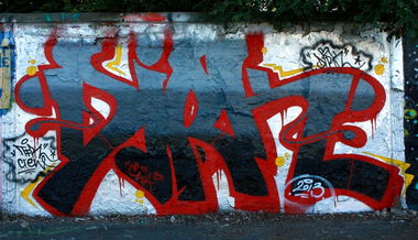 Graffiti Wall in Warsaw - Photo by DirkOne (2013)