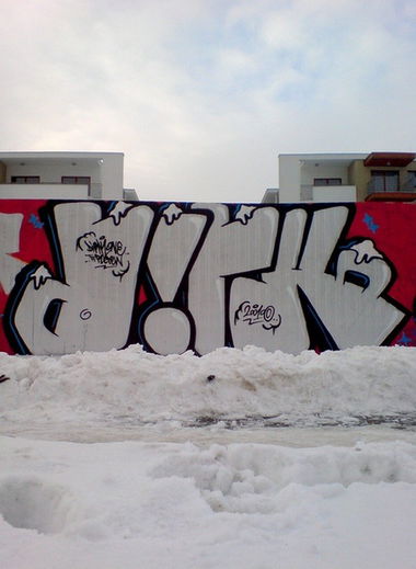 Graffiti Wall in Warsaw - Photo by DirkOne - Dirk, TFR (2010)