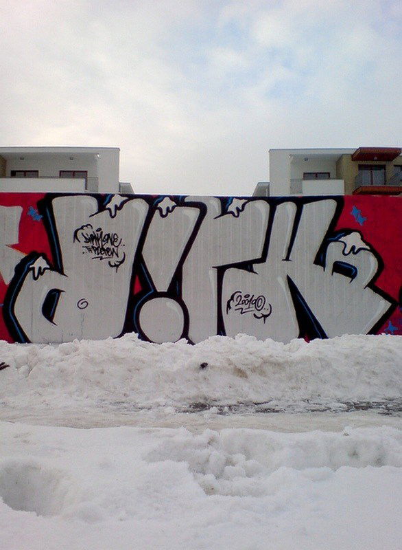 Graffiti Wall in Warsaw - Photo by DirkOne - Dirk, TFR (2010)