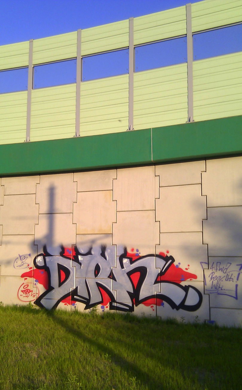 Graffiti Wall in Warsaw - Photo by DirkOne - Dirk, TFR (2013)