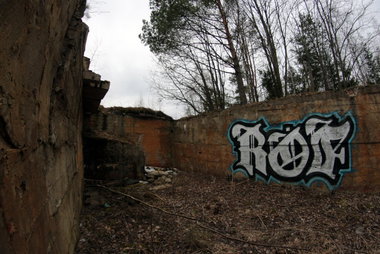 Graffiti Wall - Photo by Dirt (2014)