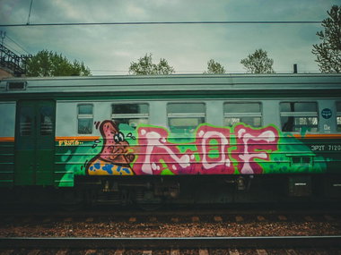 Graffiti Train - Photo by Dirt - rof (2013)