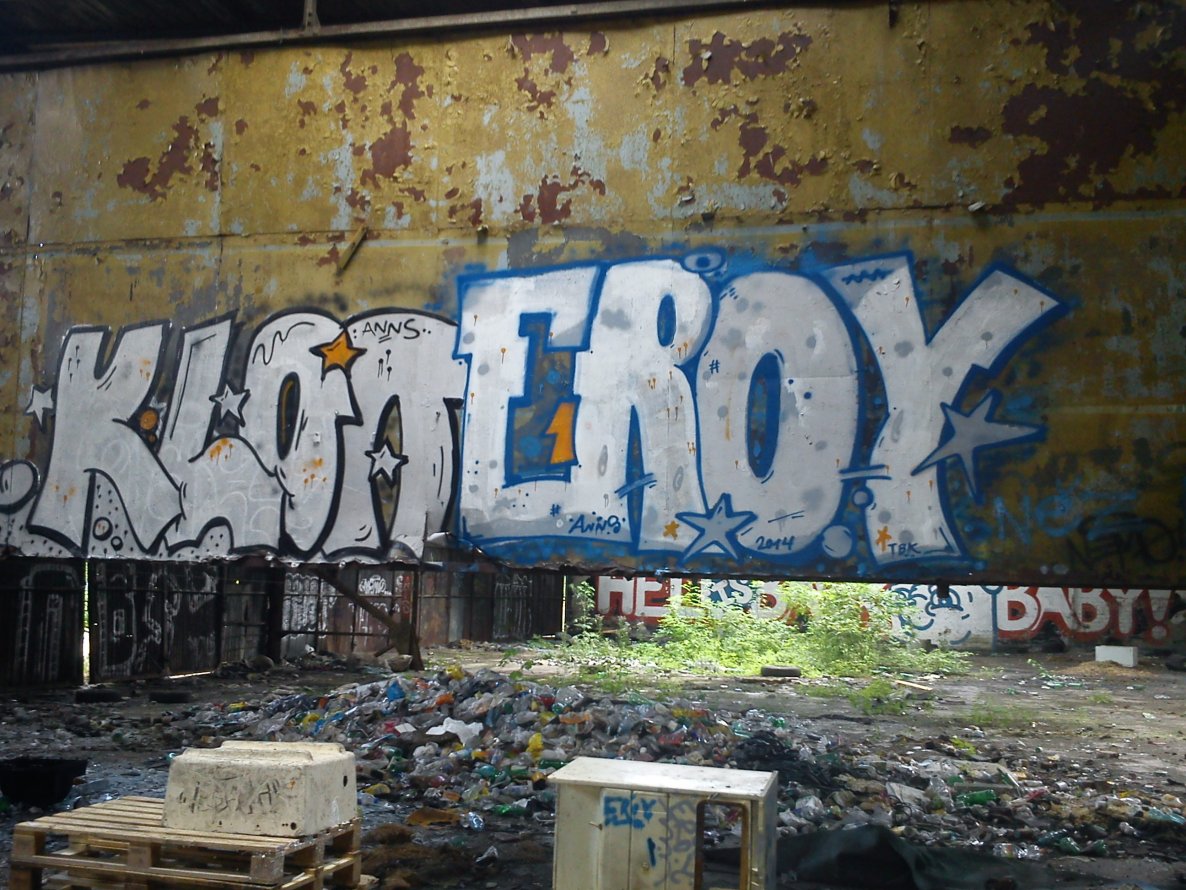 Graffiti Wall - Photo by Dirty