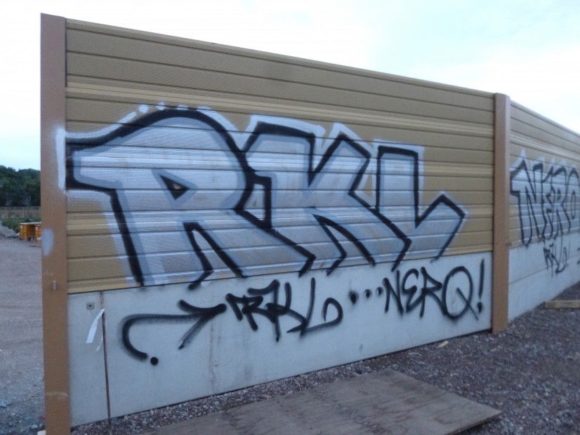Graffiti Wall in Erfurt - Photo by DirtyLinez - RKL, Nero (2013)